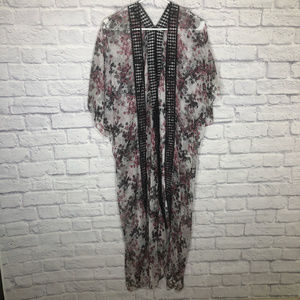 Charming Charlies floral kimono with knit OS